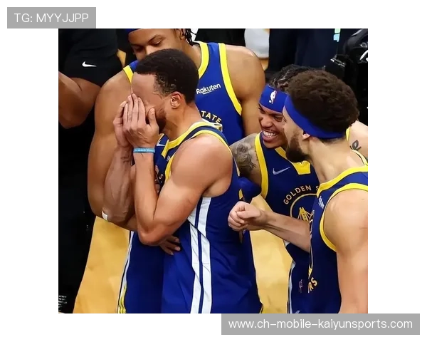 勇士109-108再胜马刺：库里满分队友五人及格四人崩盘